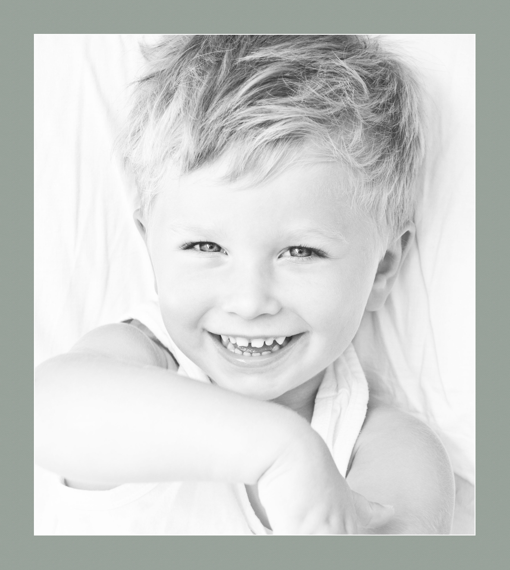 ArtToFrames Custom Green Silverpine Picture Photo Frame Mat Matting Board LG - Picture 125 of 157