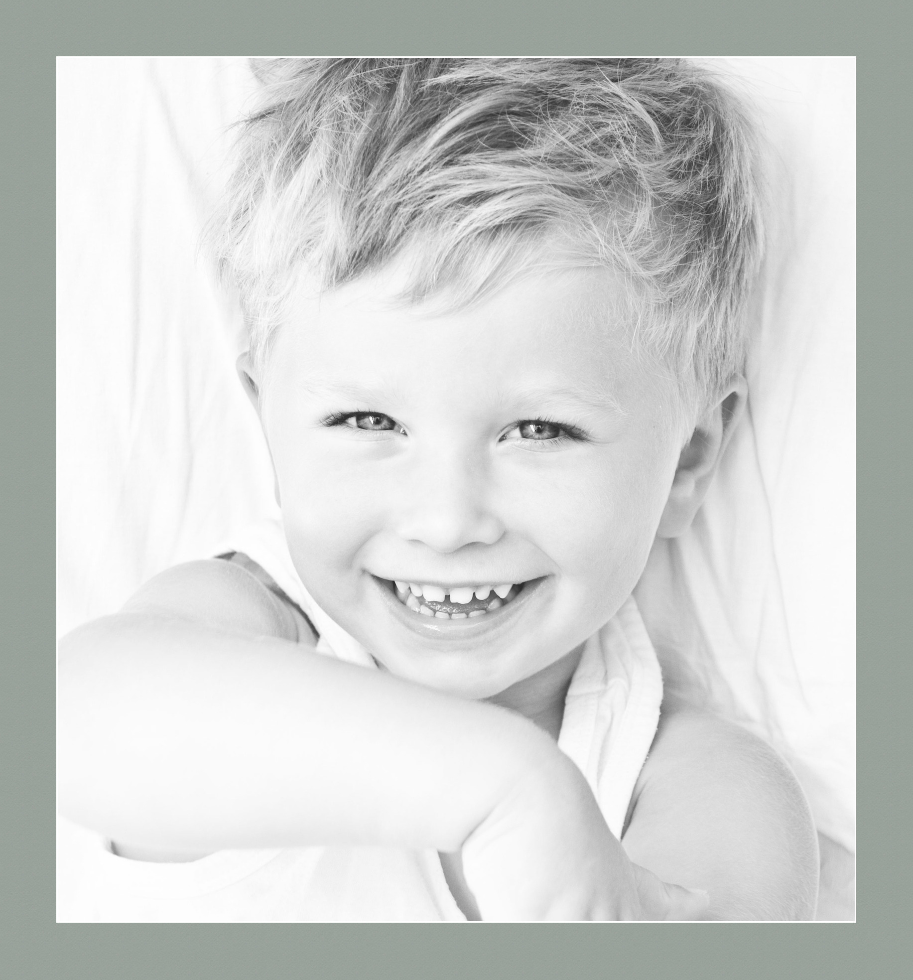 ArtToFrames Custom Green Silverpine Picture Photo Frame Mat Matting Board LG - Picture 149 of 157